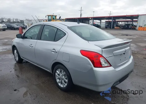 2016 Nissan Versa 1.6 Sv z USA, uszkodzony, nr VIN 3N1CN7AP8GL833029
